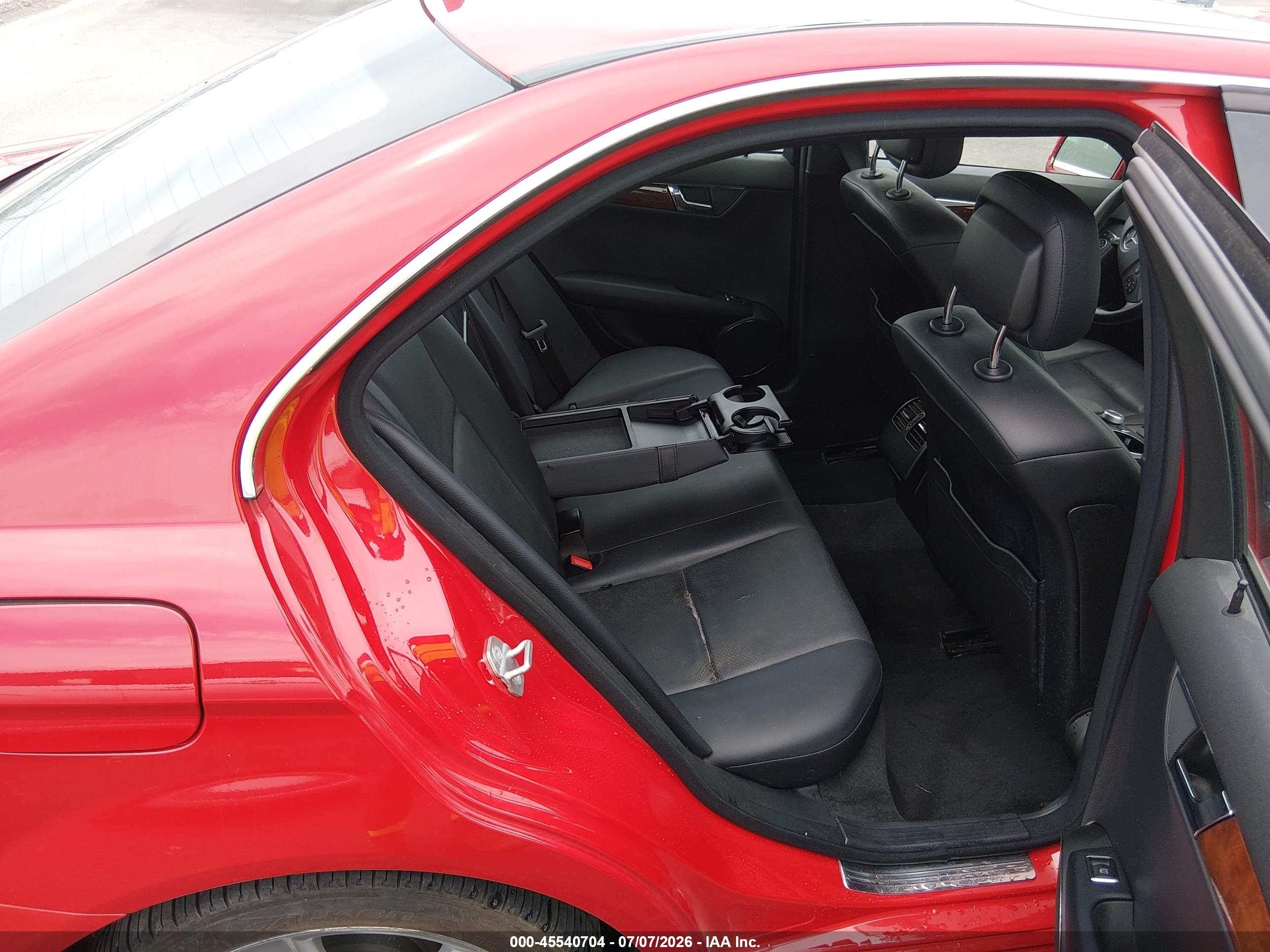2011 MERCEDES-BENZ C 300 C300 4-MATIC