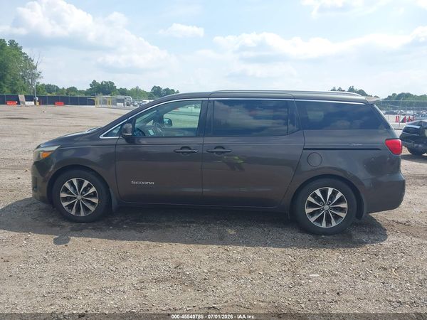 2018 KIA SEDONA SX