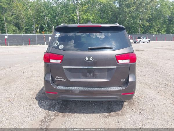 2018 KIA SEDONA SX