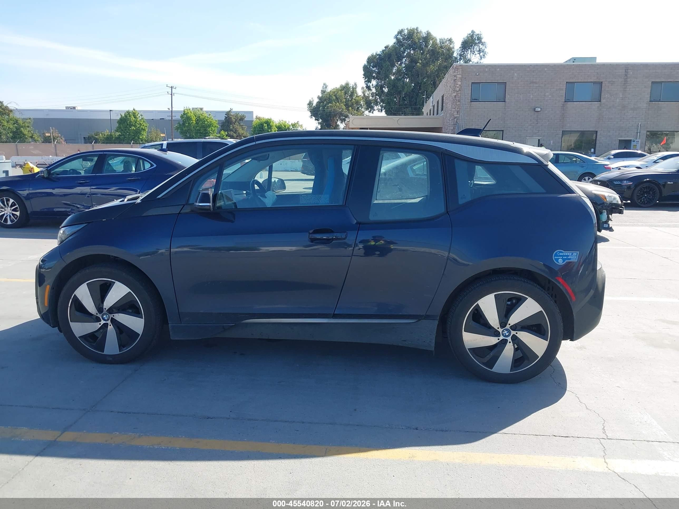 2020 BMW I3 120AH W/RANGE EXTENDER