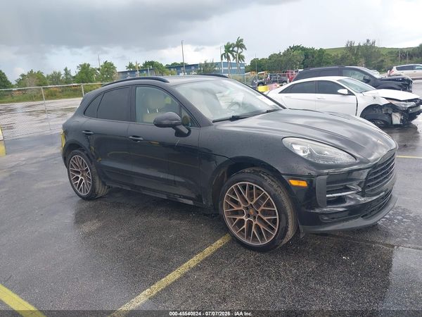 2020 PORSCHE MACAN