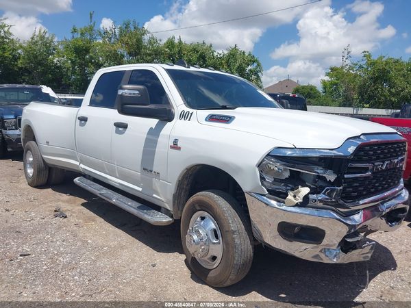 2024 RAM 3500 BIG HORN  4X4 8' BOX