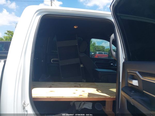 2024 RAM 3500 BIG HORN  4X4 8' BOX