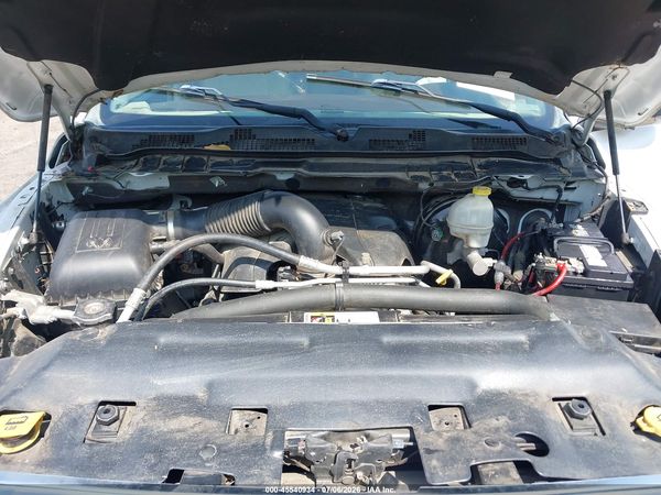 2016 RAM 1500 LARAMIE