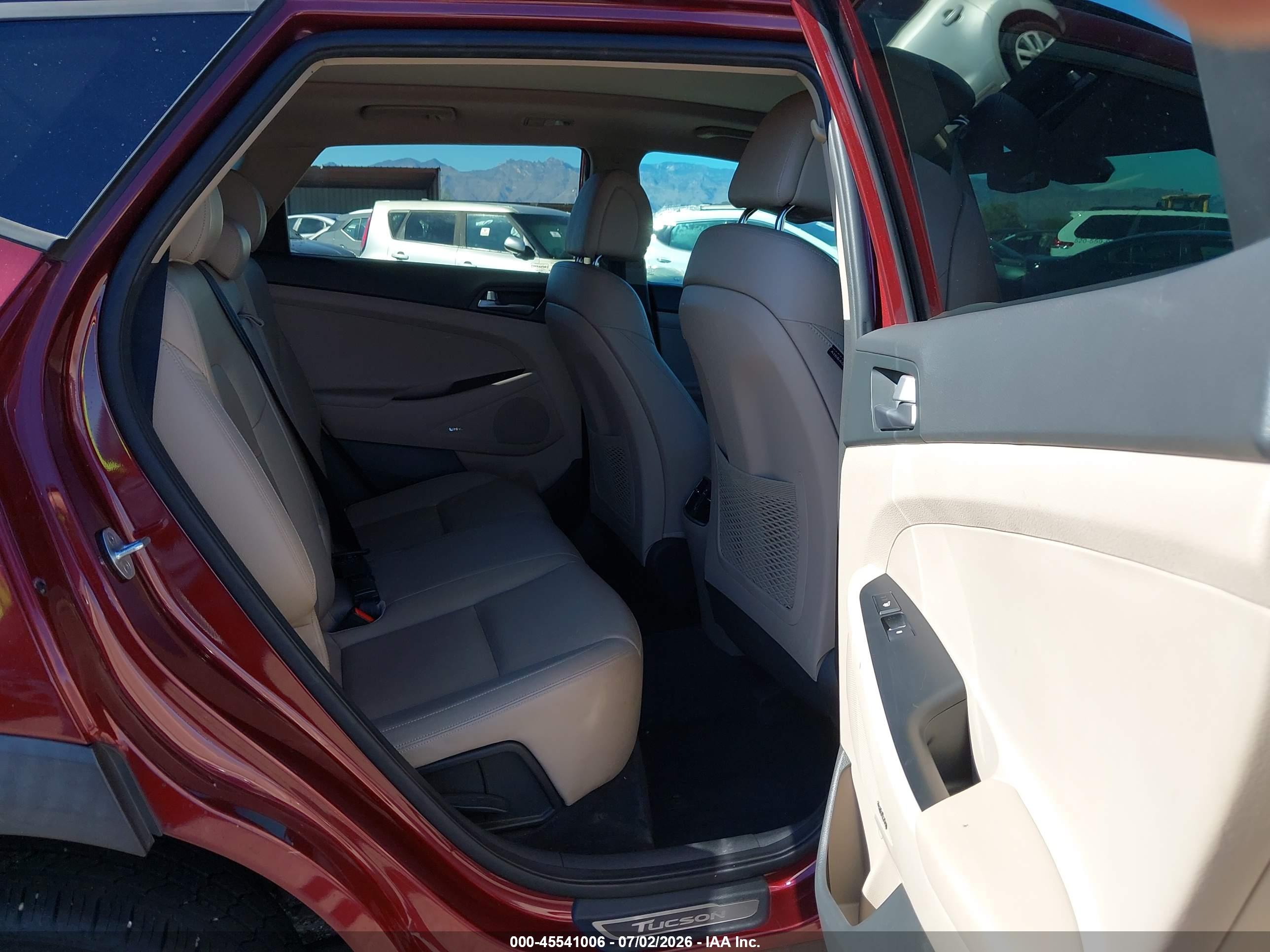 2017 HYUNDAI TUCSON LIMITED