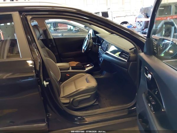 2022 KIA NIRO EV EX