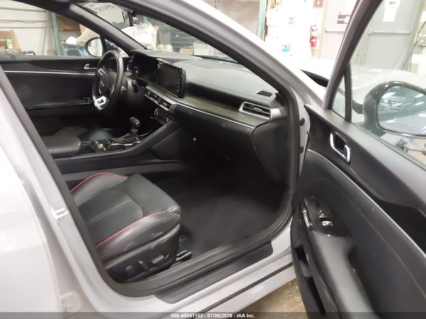 2022 KIA K5 GT