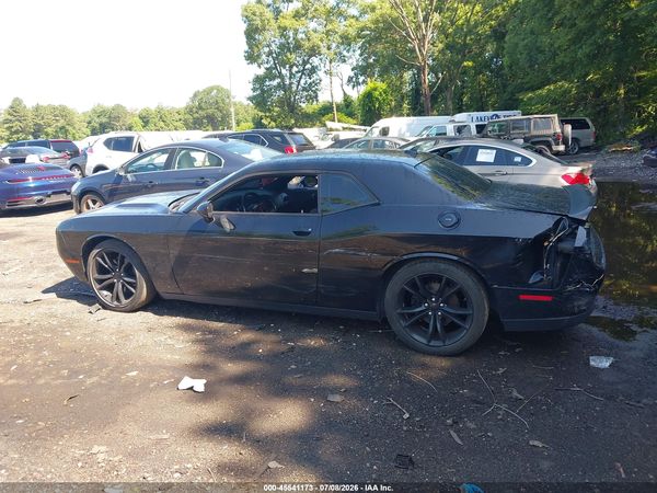 2016 DODGE CHALLENGER SXT