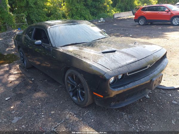 2016 DODGE CHALLENGER SXT