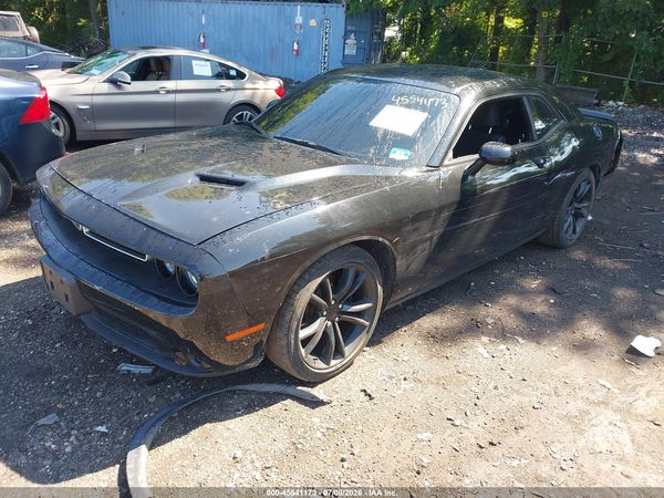 2016 DODGE CHALLENGER SXT