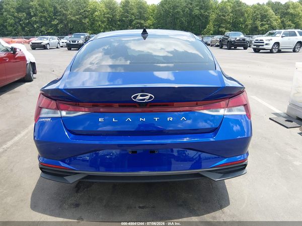 2022 HYUNDAI ELANTRA SEL