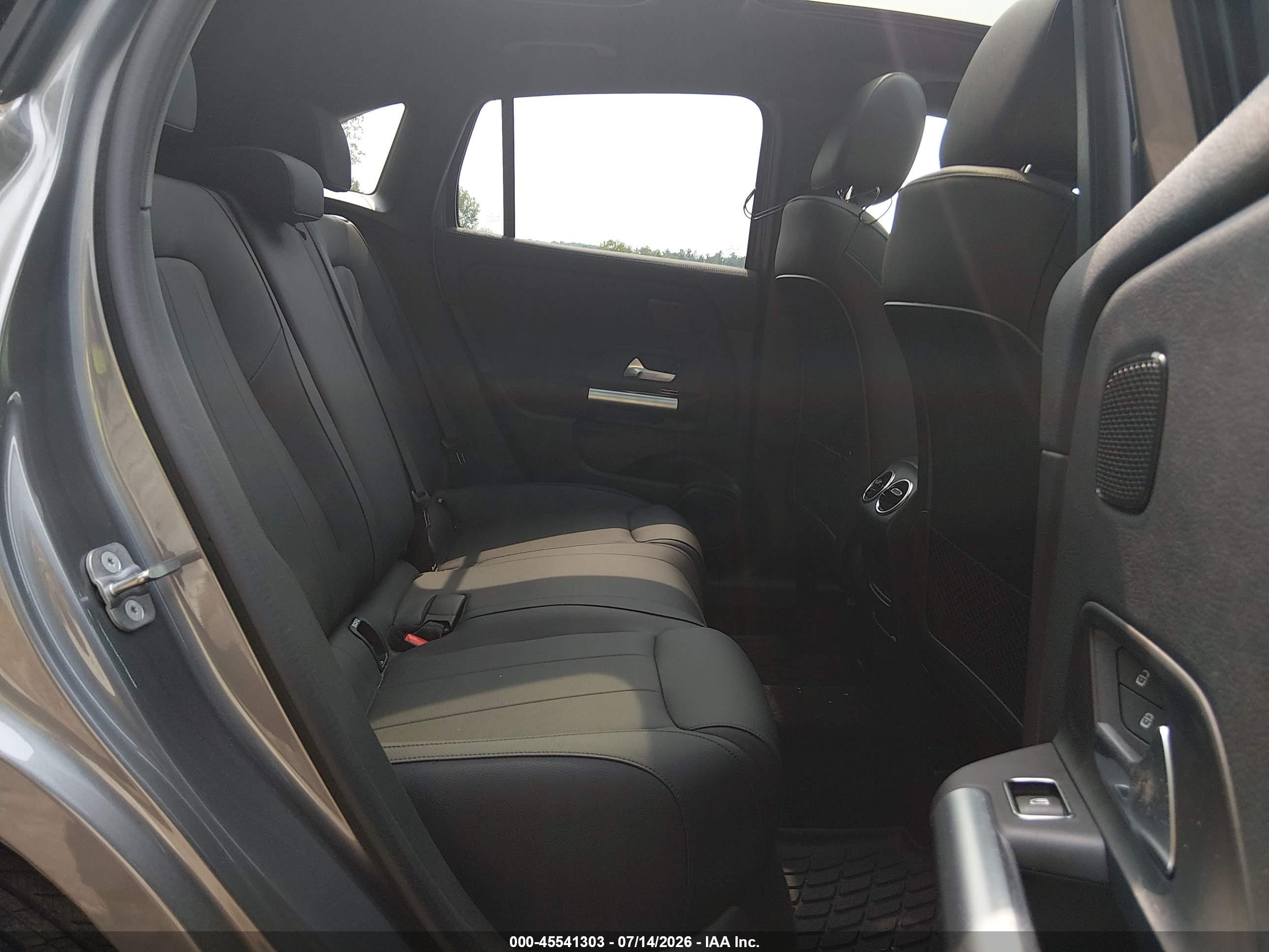 2024 MERCEDES-BENZ GLA 250 4MATIC