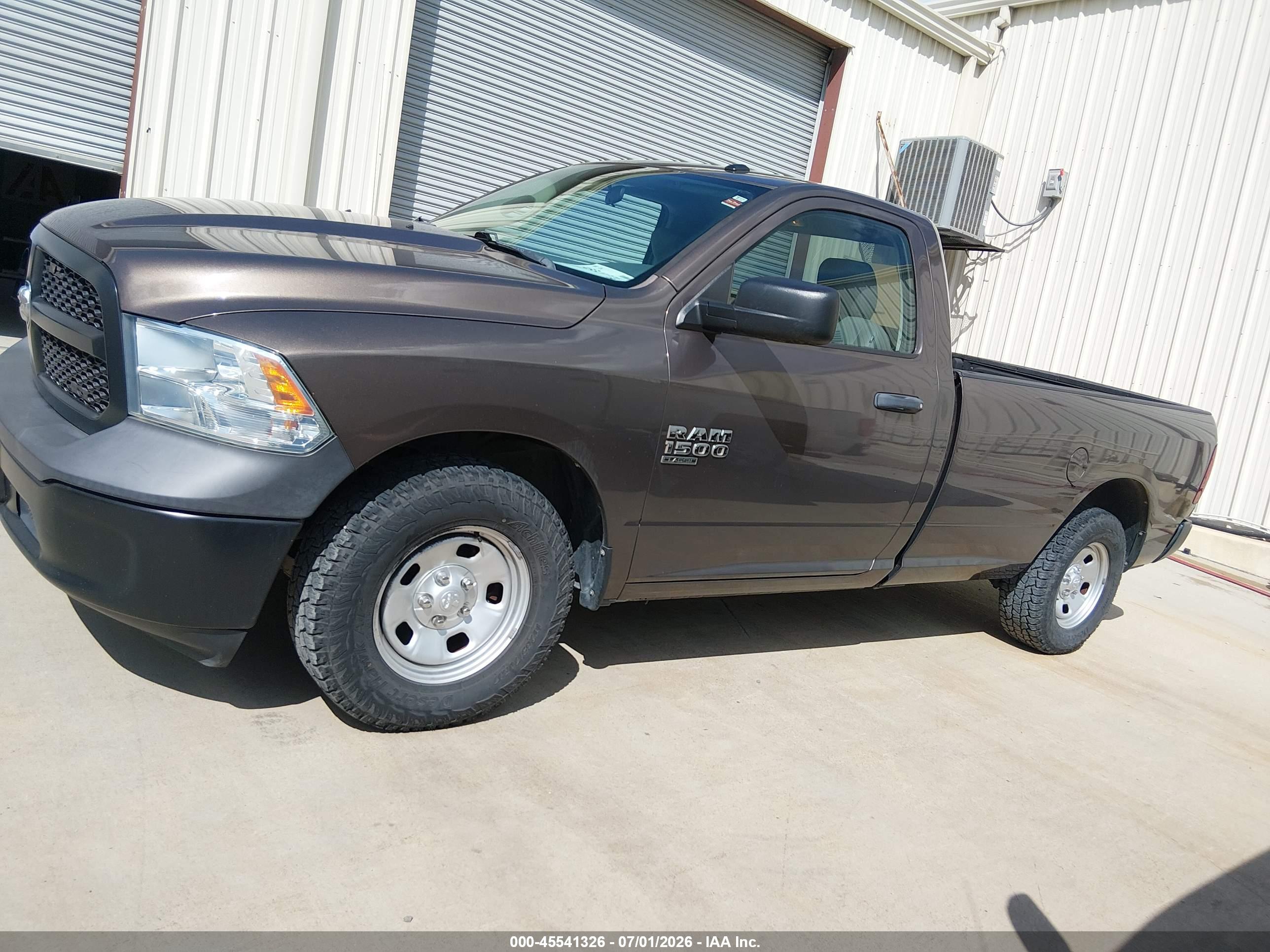 2019 RAM 1500 CLASSIC TRADESMAN  4X2 8' BOX