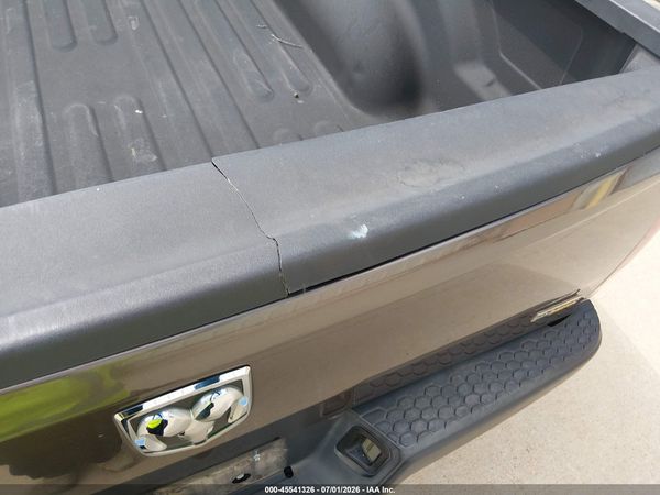 2019 RAM 1500 CLASSIC TRADESMAN  4X2 8' BOX