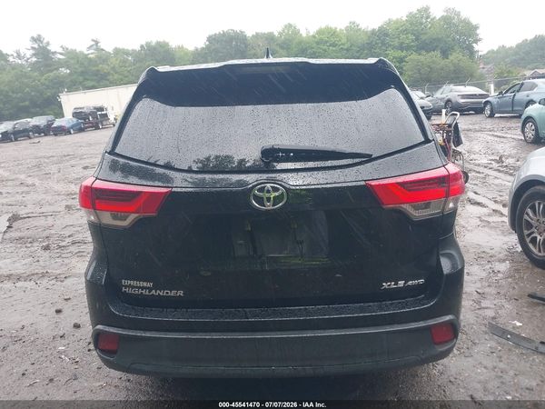 2019 TOYOTA HIGHLANDER XLE