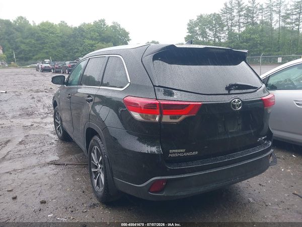 2019 TOYOTA HIGHLANDER XLE