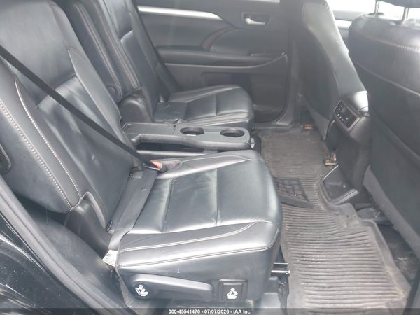 2019 TOYOTA HIGHLANDER XLE