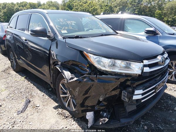 2019 TOYOTA HIGHLANDER XLE
