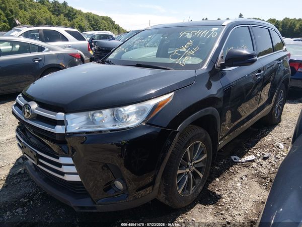 2019 TOYOTA HIGHLANDER XLE