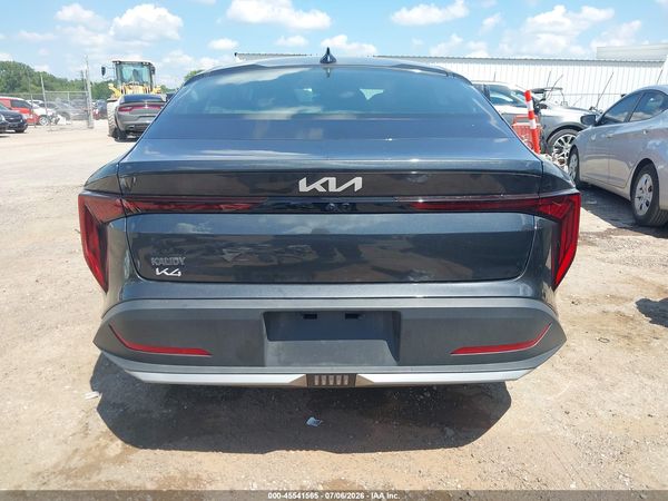 2025 KIA K4 LX