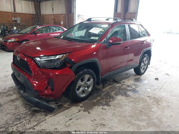 2024 TOYOTA RAV4 XLE