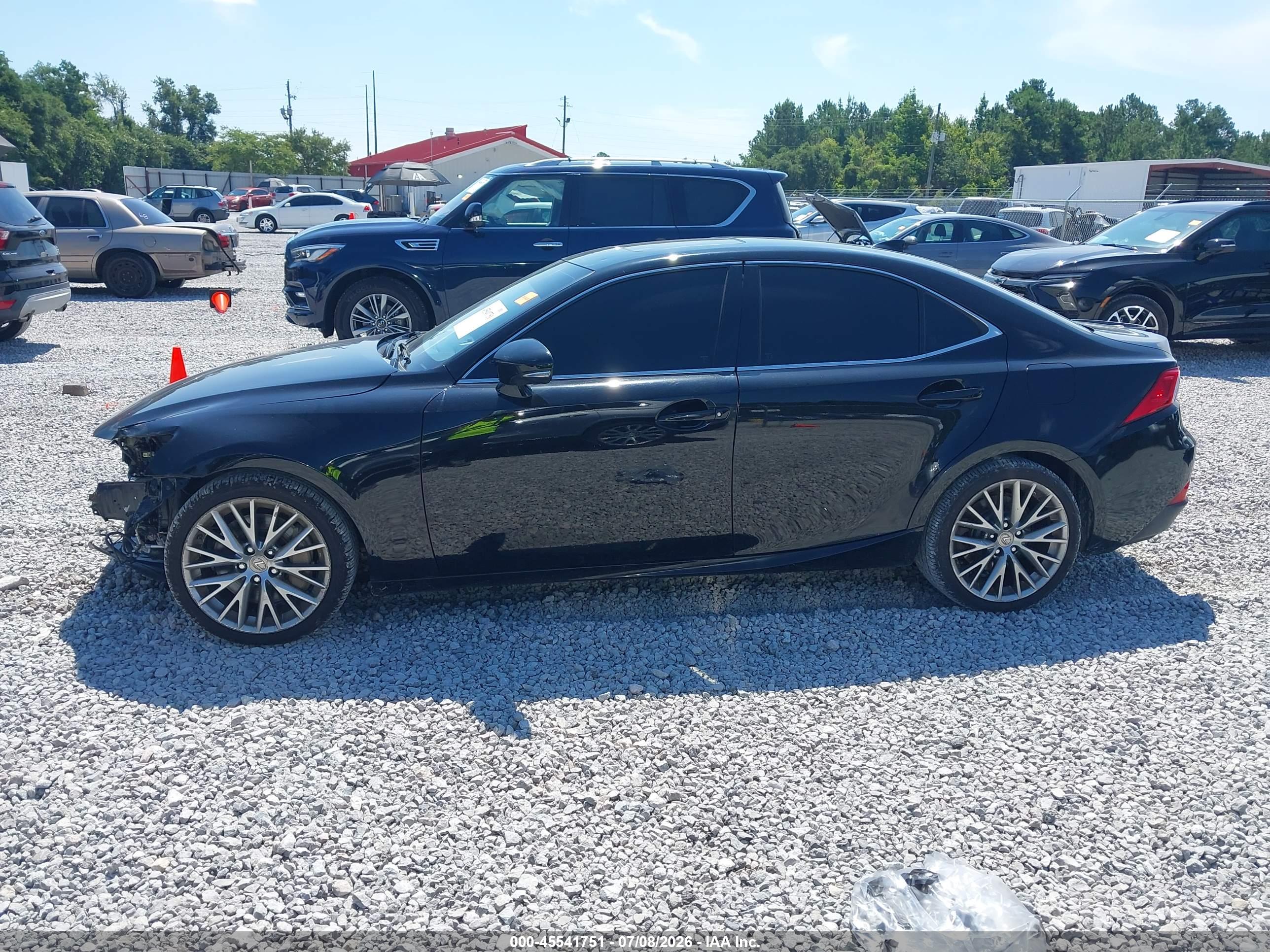 2016 LEXUS IS 300