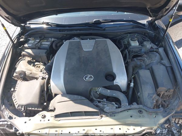 2016 LEXUS IS 300