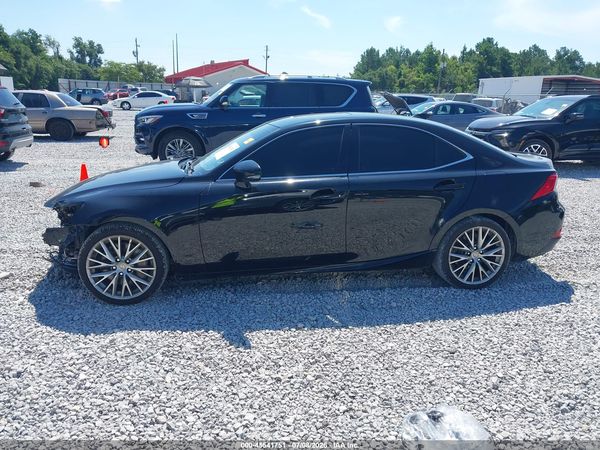 2016 LEXUS IS 300