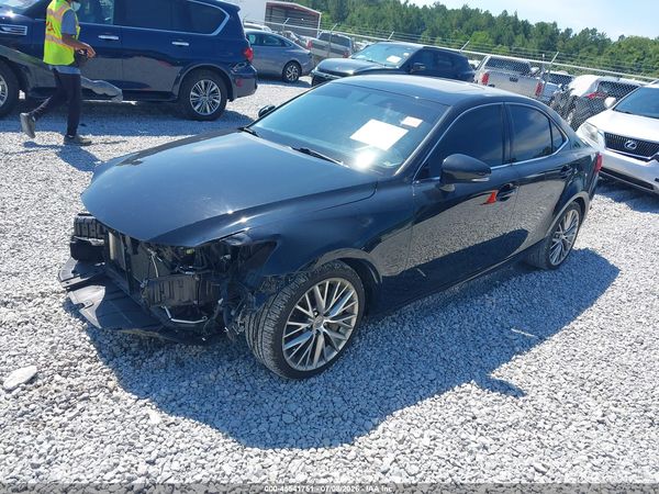 2016 LEXUS IS 300