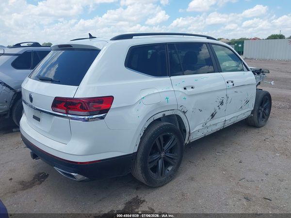 2022 VOLKSWAGEN ATLAS 3.6L V6 SE W/TECHNOLOGY — I4