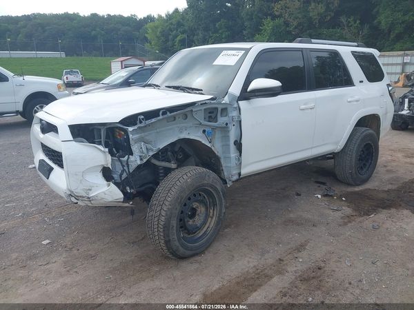 2019 TOYOTA 4RUNNER SR5