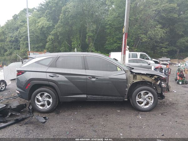 2022 HYUNDAI TUCSON SE