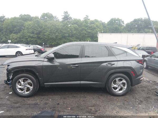 2022 HYUNDAI TUCSON SE