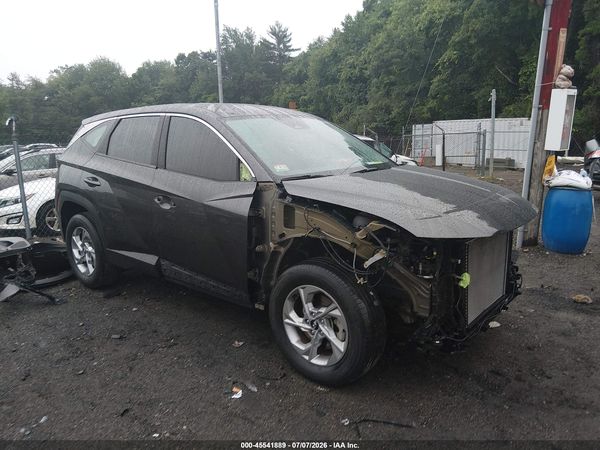 2022 HYUNDAI TUCSON SE