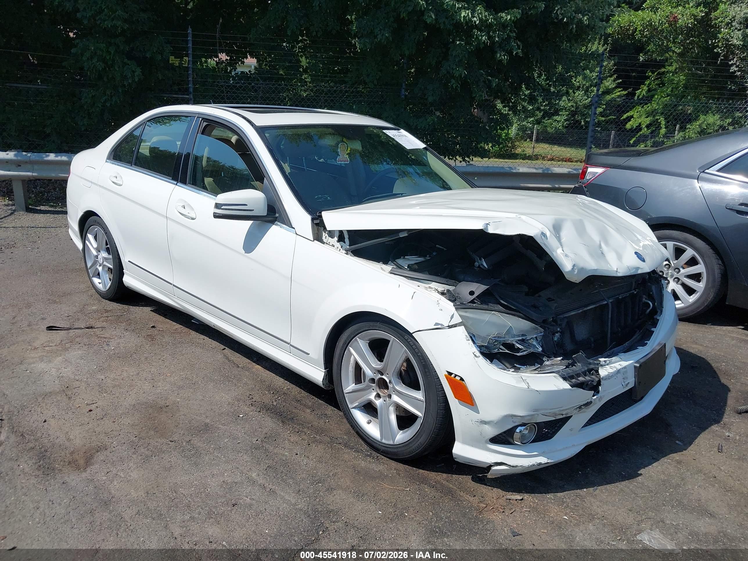 2010 MERCEDES-BENZ C 300 C300 4-MATIC