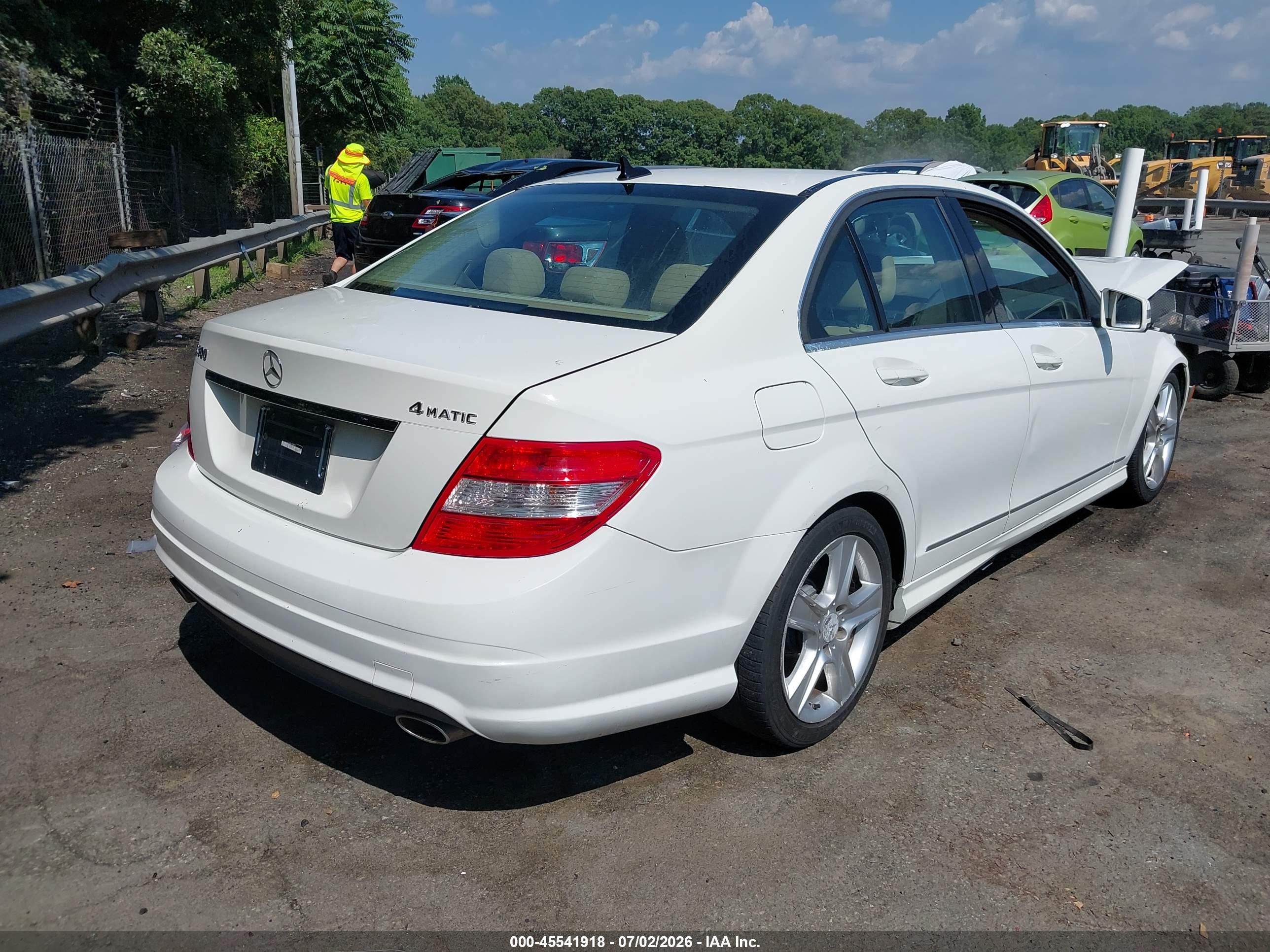 2010 MERCEDES-BENZ C 300 C300 4-MATIC