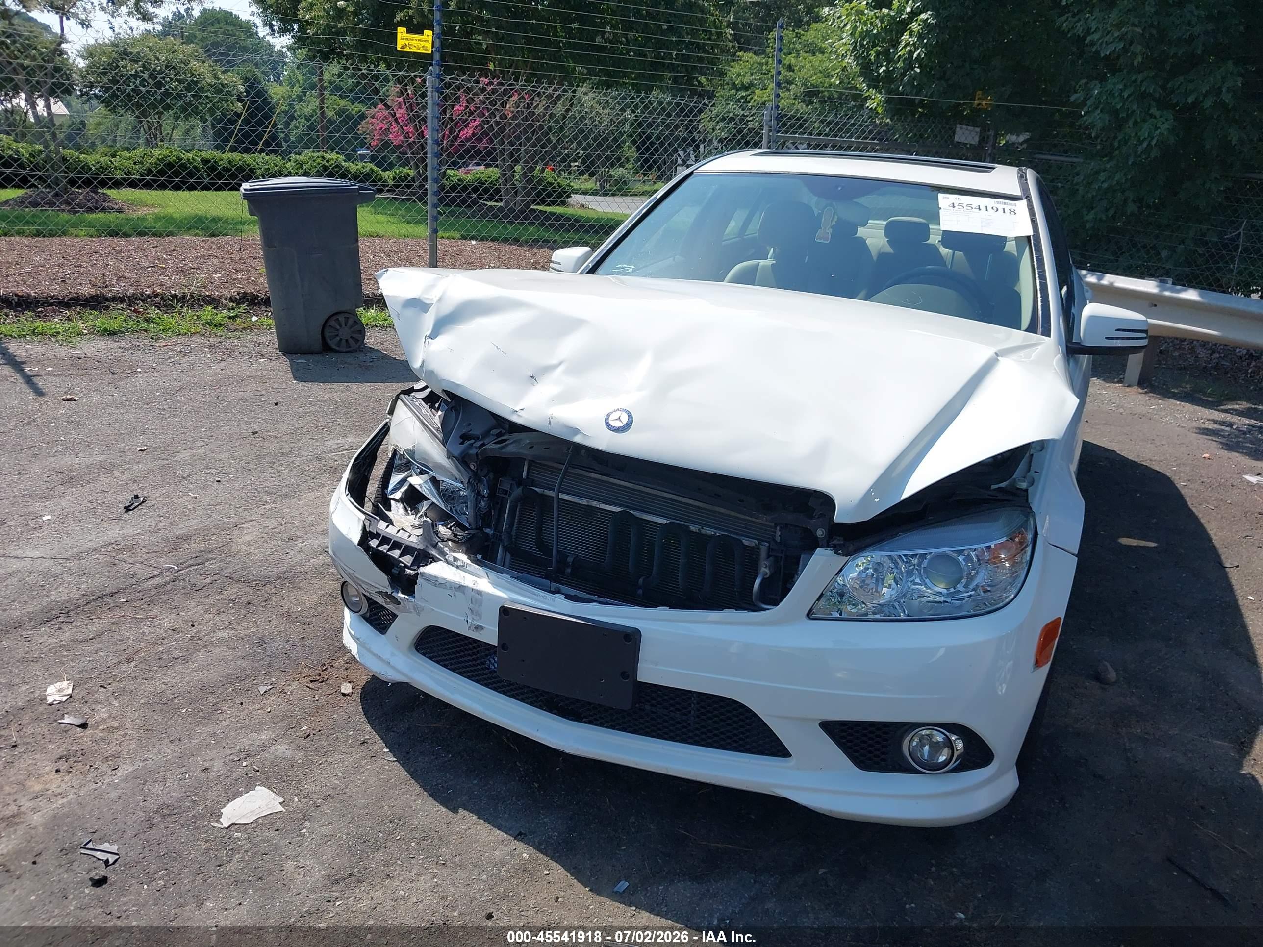 2010 MERCEDES-BENZ C 300 C300 4-MATIC