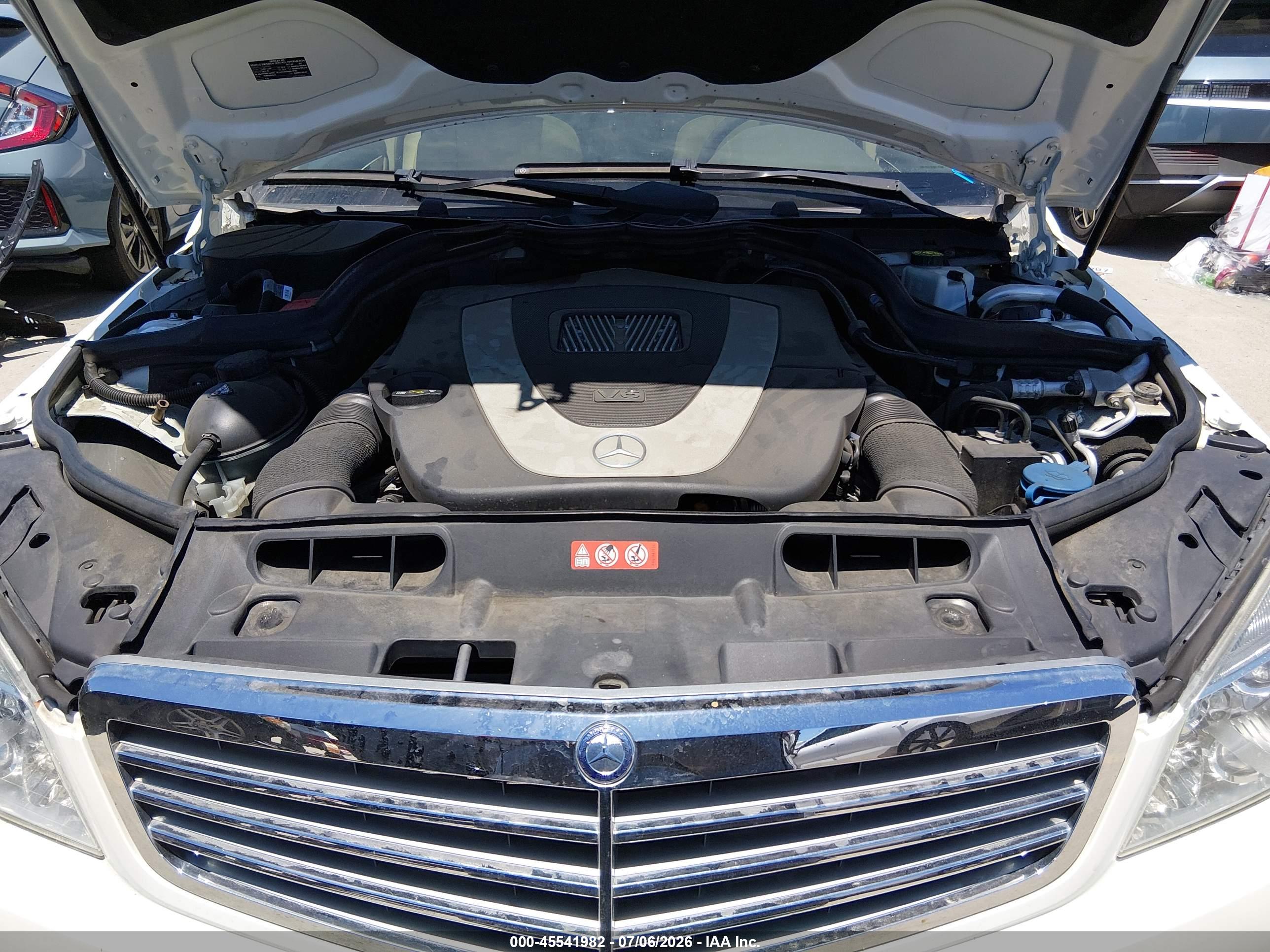 2011 MERCEDES-BENZ C 300 C300