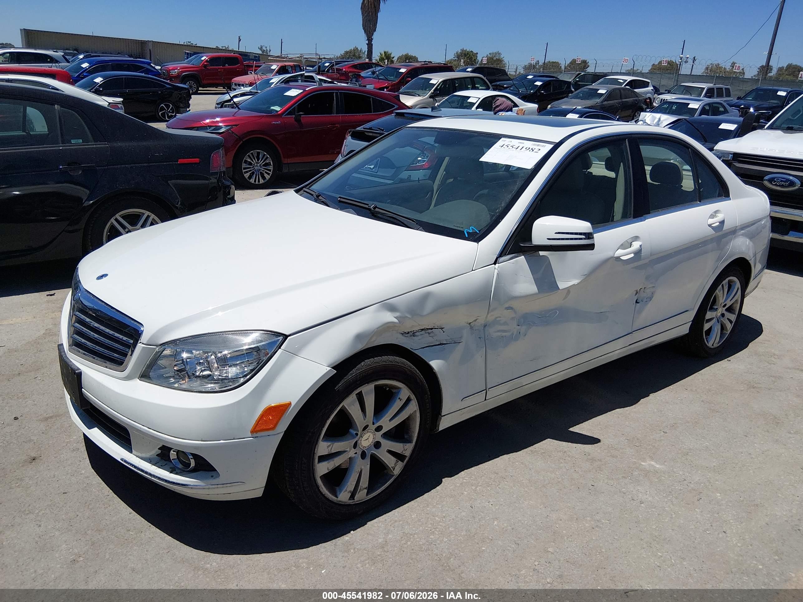 2011 MERCEDES-BENZ C 300 C300