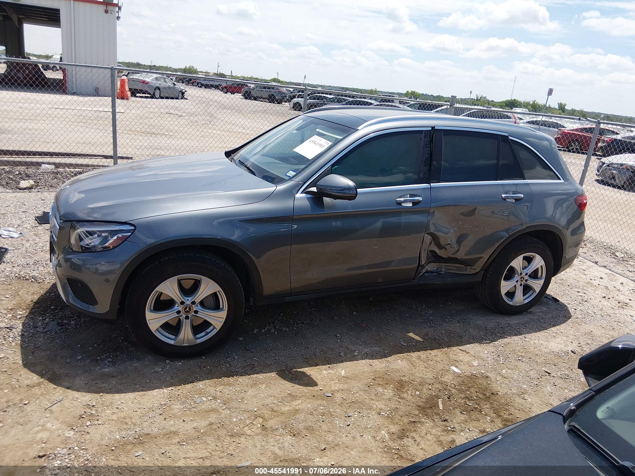 2018 MERCEDES-BENZ GLC 300 GLC300