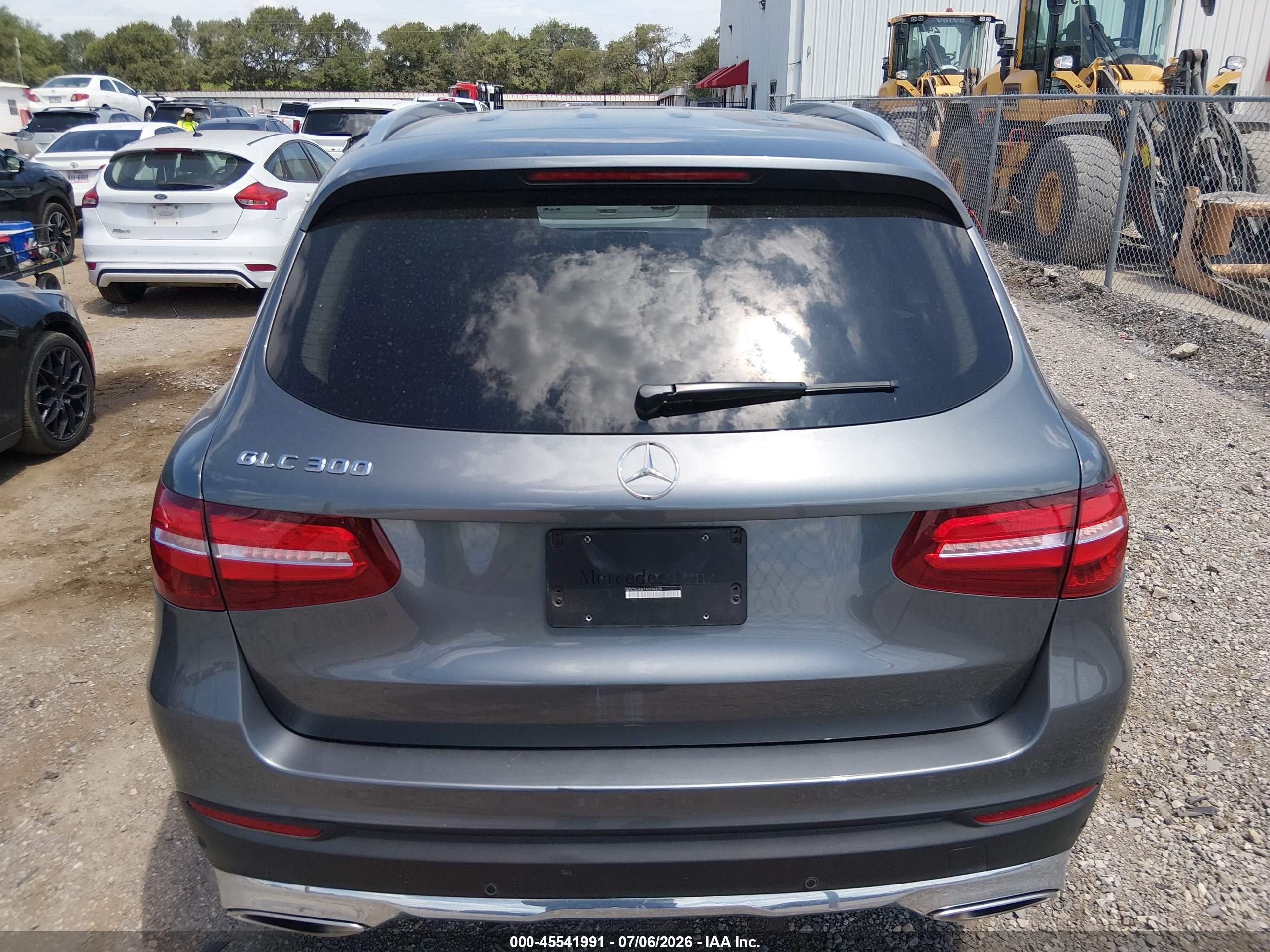 2018 MERCEDES-BENZ GLC 300 GLC300