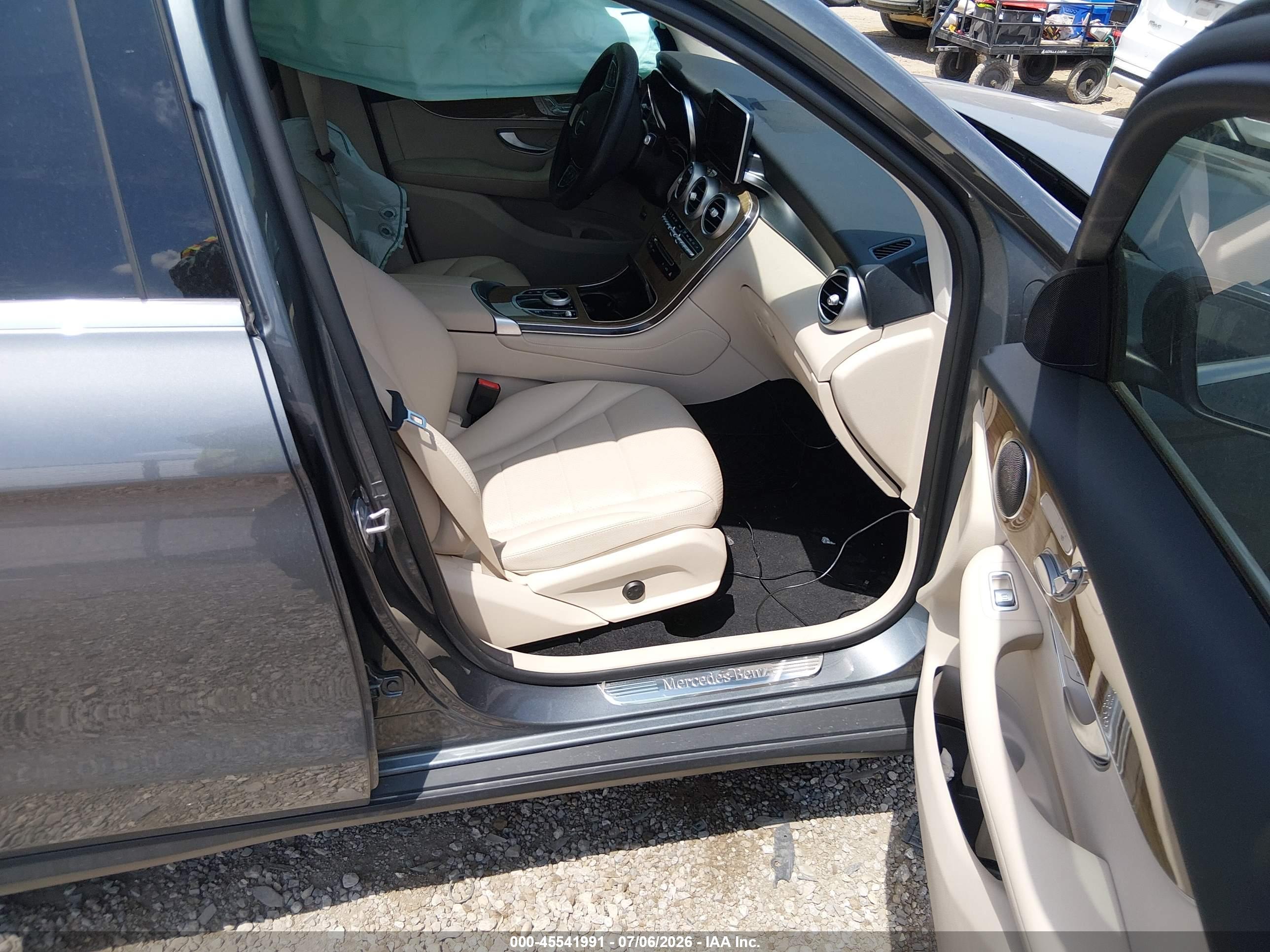 2018 MERCEDES-BENZ GLC 300 GLC300