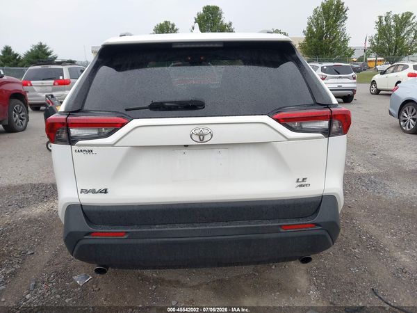 2019 TOYOTA RAV4 LE
