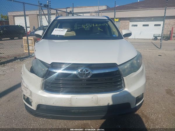 2016 TOYOTA HIGHLANDER XLE V6