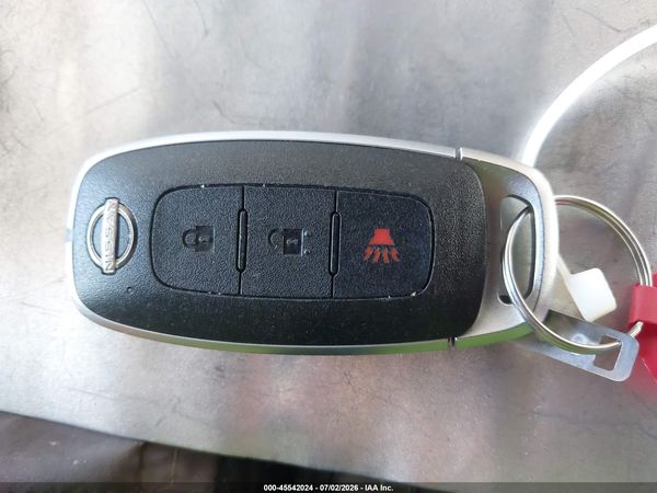 2025 NISSAN KICKS SV INTELLIGENT AWD