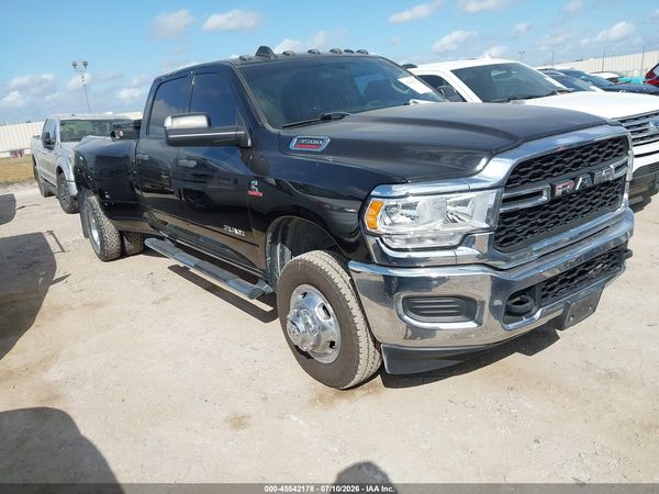 2019 RAM 3500 TRADESMAN