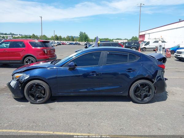 2018 MAZDA MAZDA3 SPORT