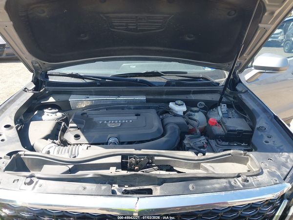 2024 CADILLAC XT4 FWD LUXURY