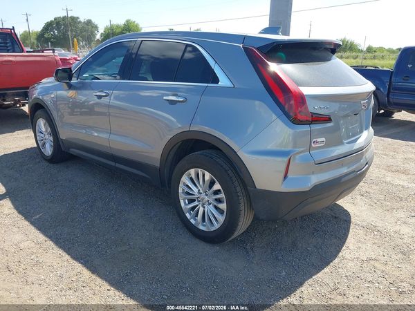 2024 CADILLAC XT4 FWD LUXURY