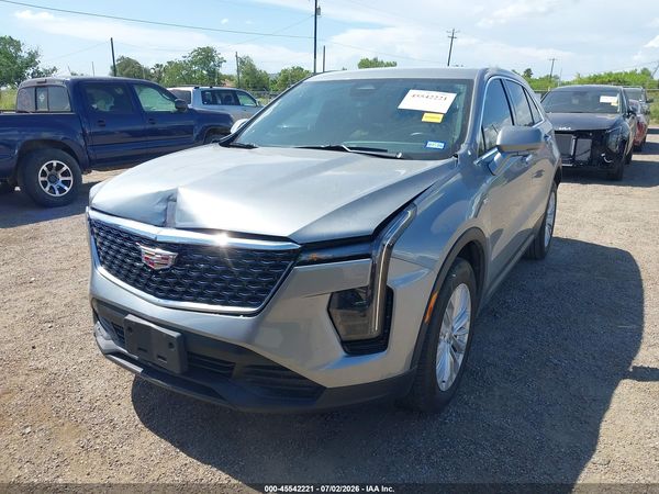 2024 CADILLAC XT4 FWD LUXURY